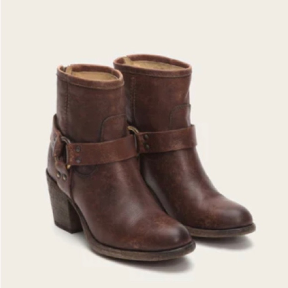 Frye Tabitha Harness Short